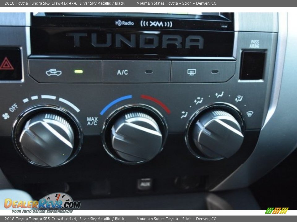 2018 Toyota Tundra SR5 CrewMax 4x4 Silver Sky Metallic / Black Photo #30