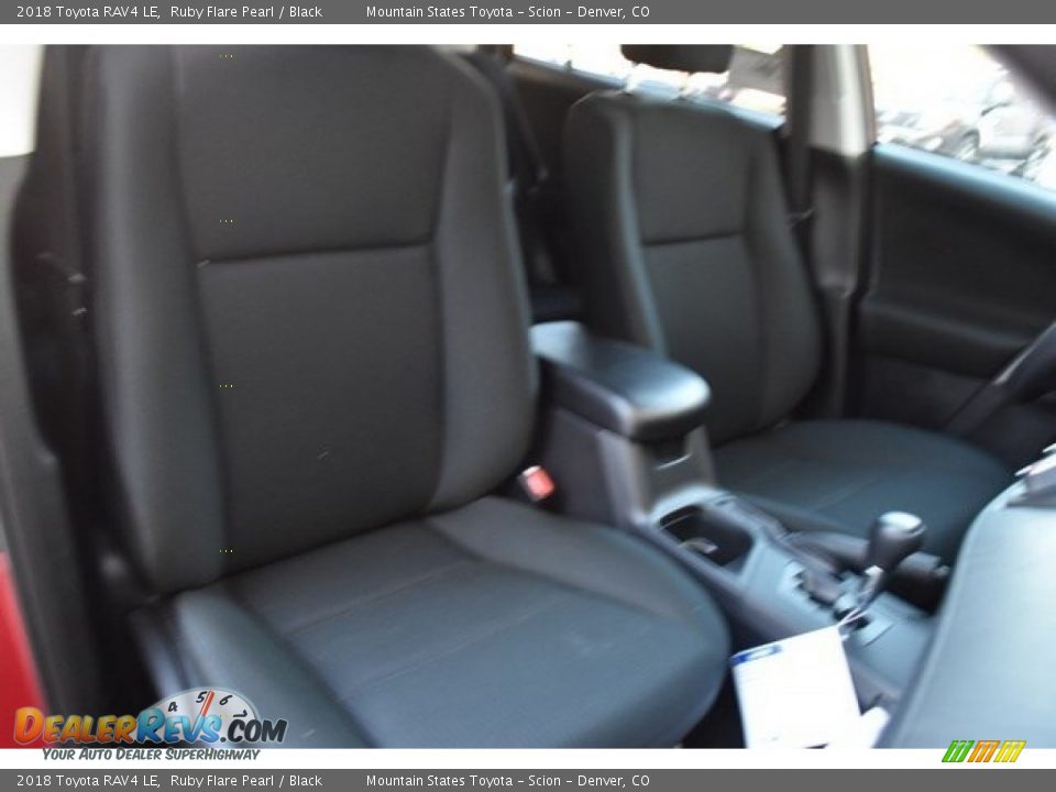 2018 Toyota RAV4 LE Ruby Flare Pearl / Black Photo #12