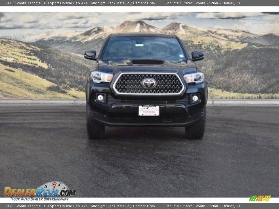 2018 Toyota Tacoma TRD Sport Double Cab 4x4 Midnight Black Metallic / Cement Gray Photo #2