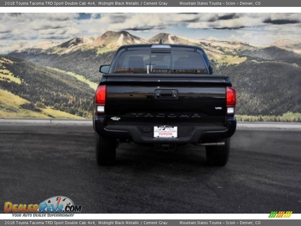 2018 Toyota Tacoma TRD Sport Double Cab 4x4 Midnight Black Metallic / Cement Gray Photo #4