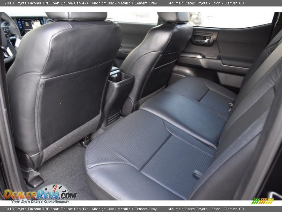 2018 Toyota Tacoma TRD Sport Double Cab 4x4 Midnight Black Metallic / Cement Gray Photo #14