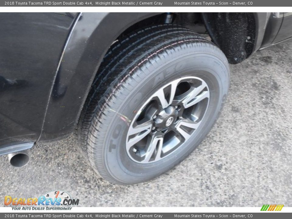 2018 Toyota Tacoma TRD Sport Double Cab 4x4 Midnight Black Metallic / Cement Gray Photo #34