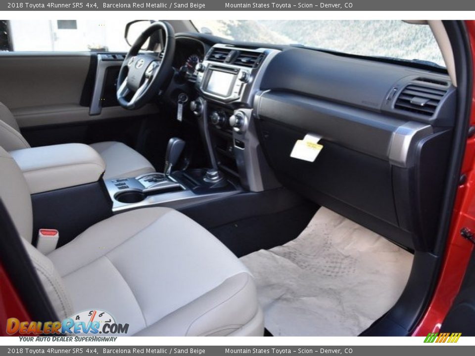 2018 Toyota 4Runner SR5 4x4 Barcelona Red Metallic / Sand Beige Photo #11