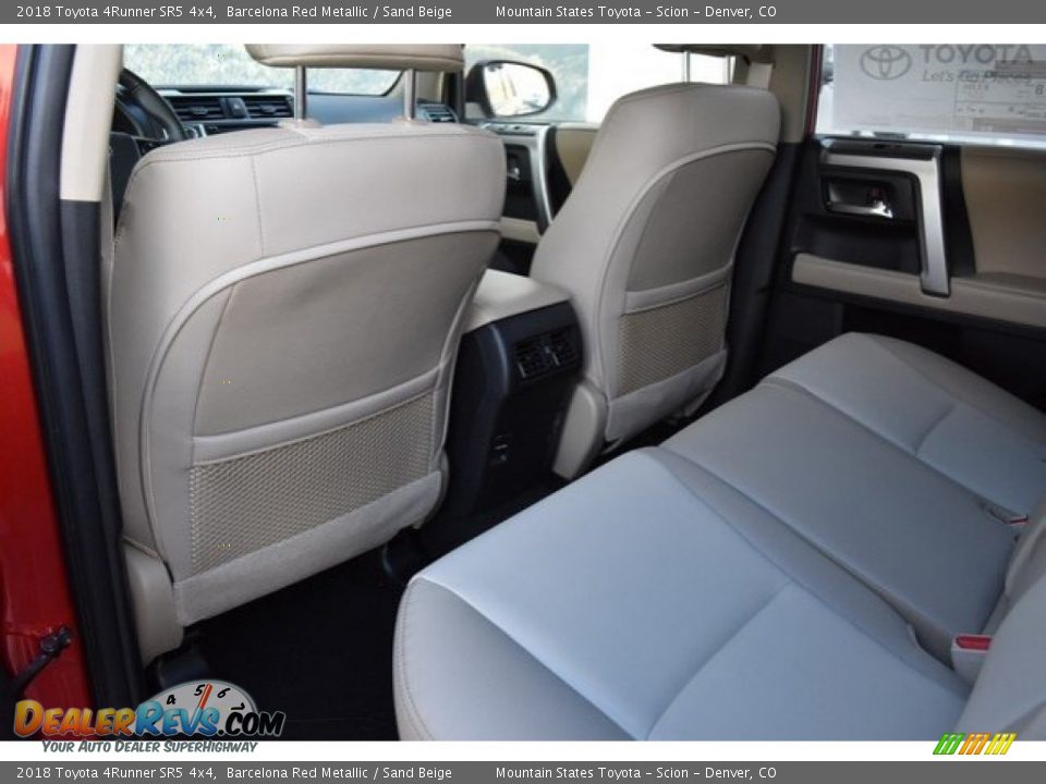 2018 Toyota 4Runner SR5 4x4 Barcelona Red Metallic / Sand Beige Photo #14