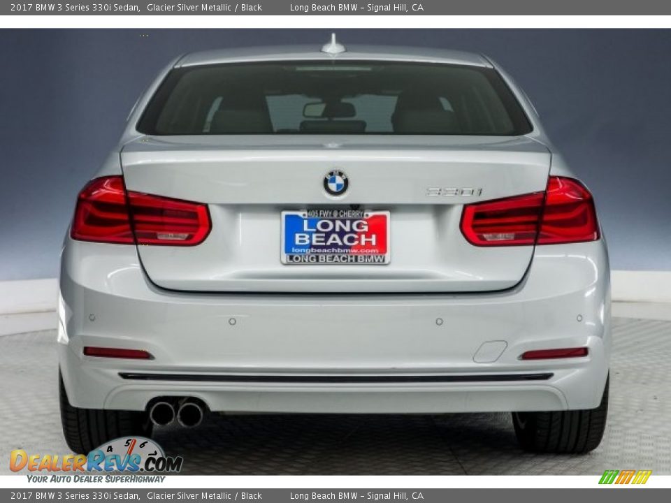 2017 BMW 3 Series 330i Sedan Glacier Silver Metallic / Black Photo #3