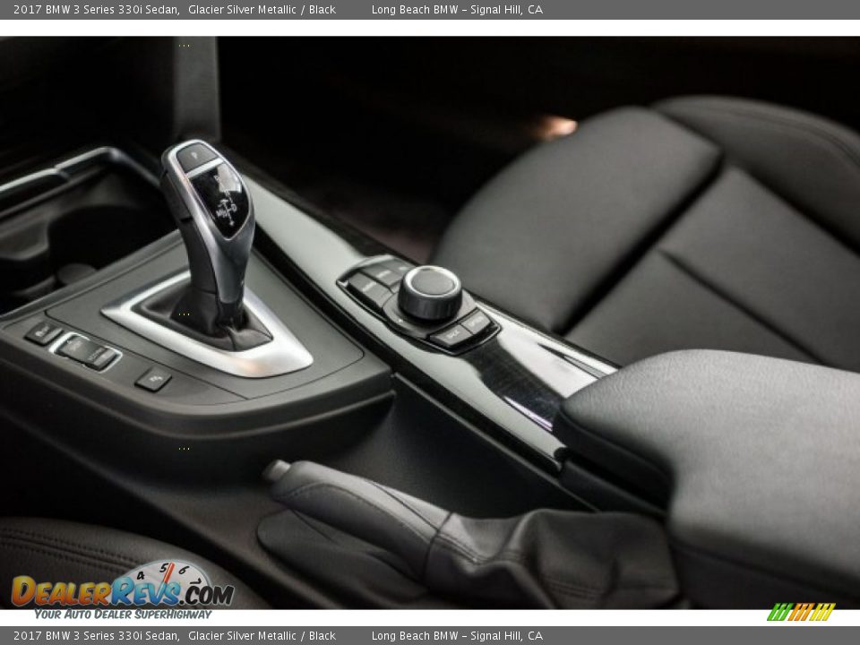 2017 BMW 3 Series 330i Sedan Glacier Silver Metallic / Black Photo #23