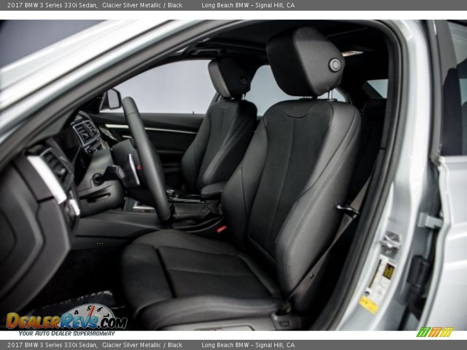 2017 BMW 3 Series 330i Sedan Glacier Silver Metallic / Black Photo #28