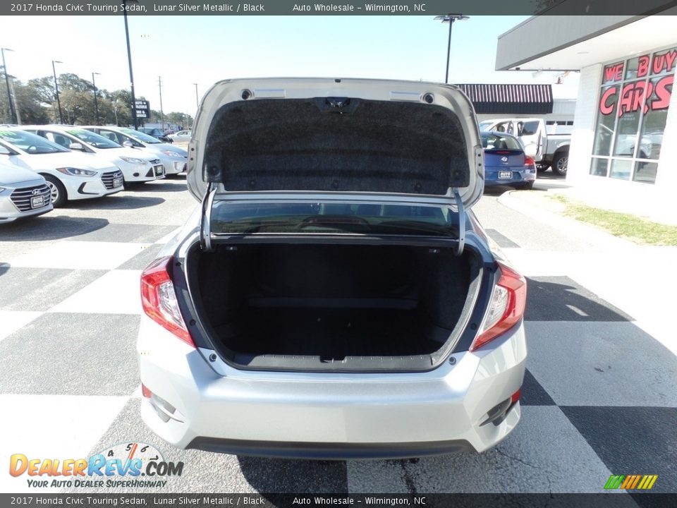 2017 Honda Civic Touring Sedan Lunar Silver Metallic / Black Photo #5