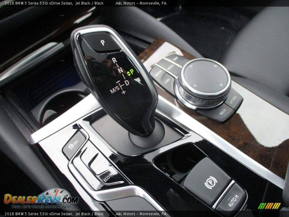 2018 BMW 5 Series 530i xDrive Sedan Jet Black / Black Photo #16