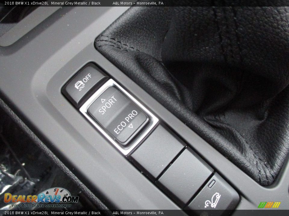 2018 BMW X1 xDrive28i Mineral Grey Metallic / Black Photo #18