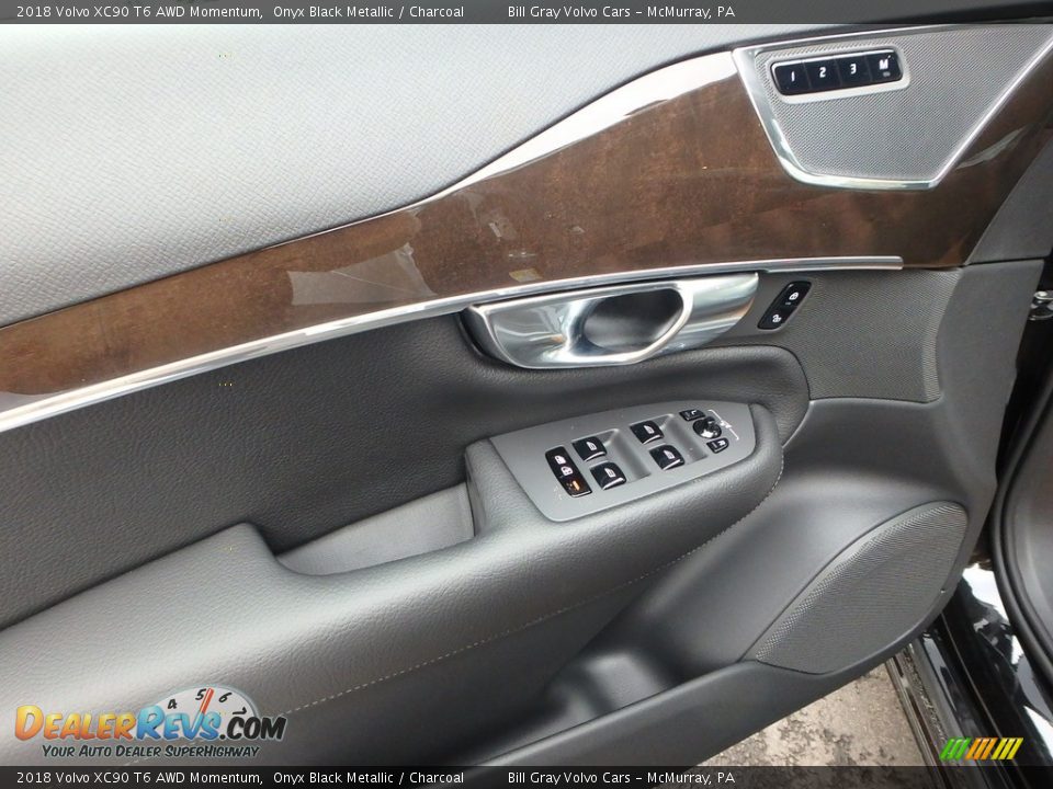 2018 Volvo XC90 T6 AWD Momentum Onyx Black Metallic / Charcoal Photo #11