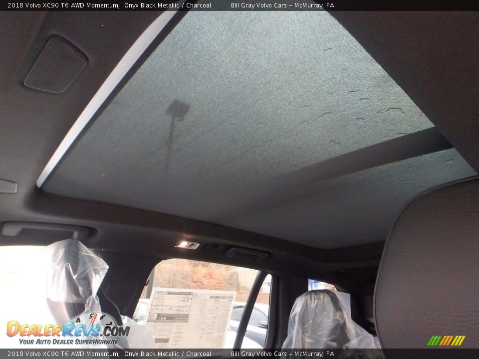 2018 Volvo XC90 T6 AWD Momentum Onyx Black Metallic / Charcoal Photo #13