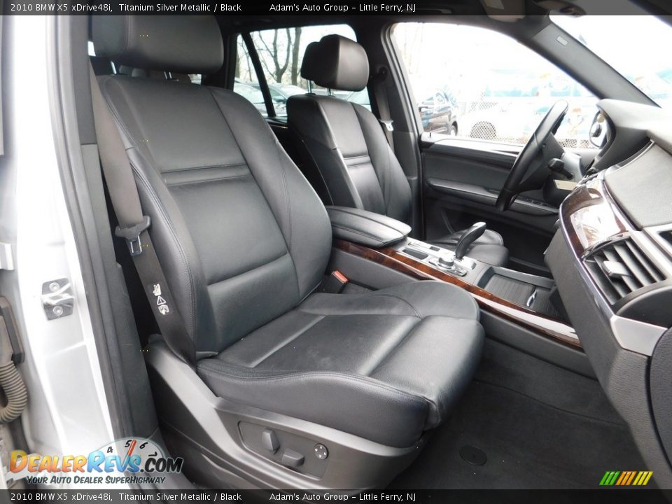 2010 BMW X5 xDrive48i Titanium Silver Metallic / Black Photo #16