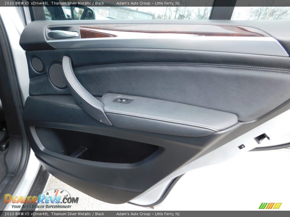 2010 BMW X5 xDrive48i Titanium Silver Metallic / Black Photo #18