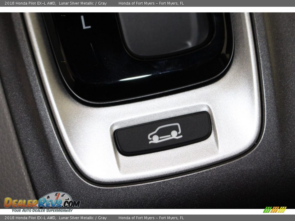 2018 Honda Pilot EX-L AWD Lunar Silver Metallic / Gray Photo #30