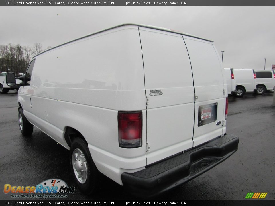 2012 Ford E Series Van E150 Cargo Oxford White / Medium Flint Photo #3