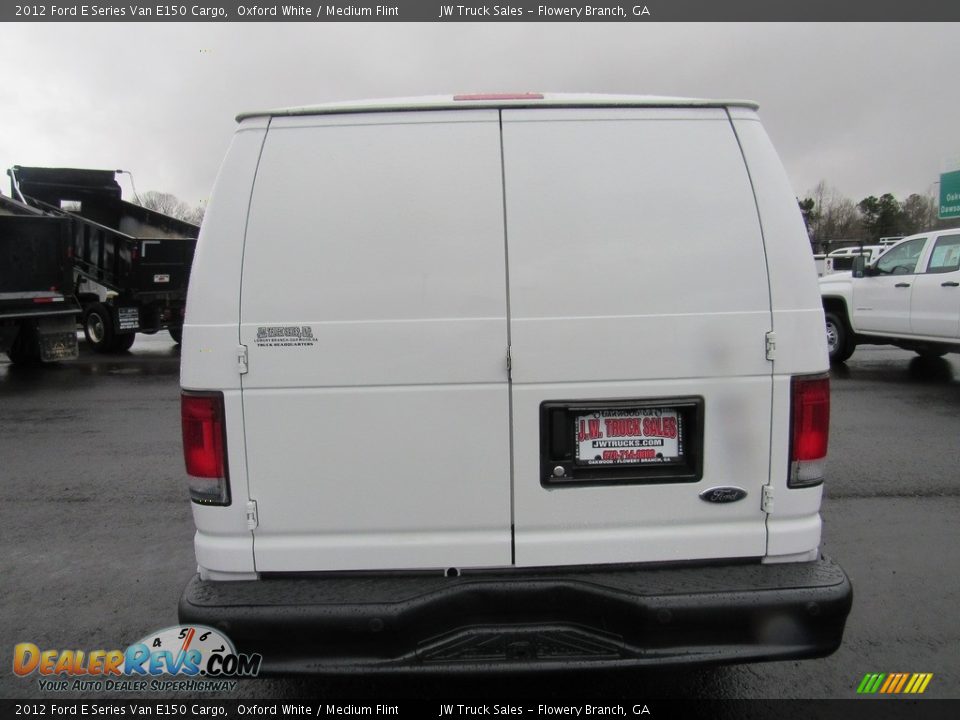 2012 Ford E Series Van E150 Cargo Oxford White / Medium Flint Photo #4