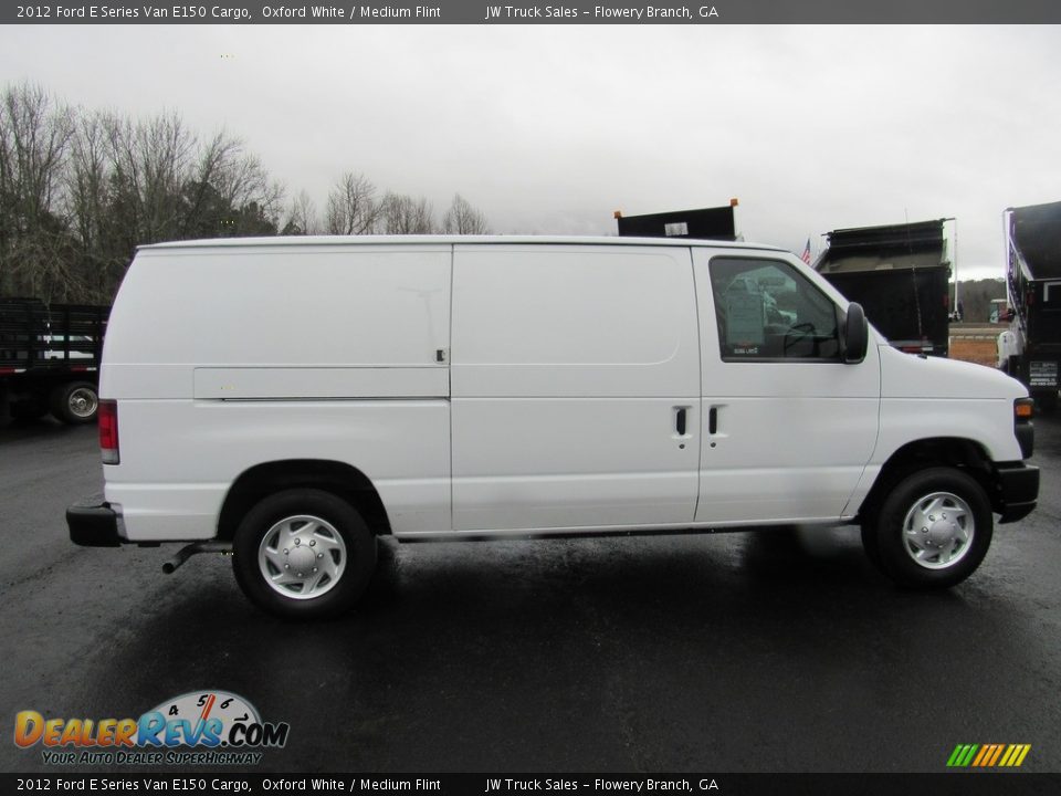 2012 Ford E Series Van E150 Cargo Oxford White / Medium Flint Photo #6