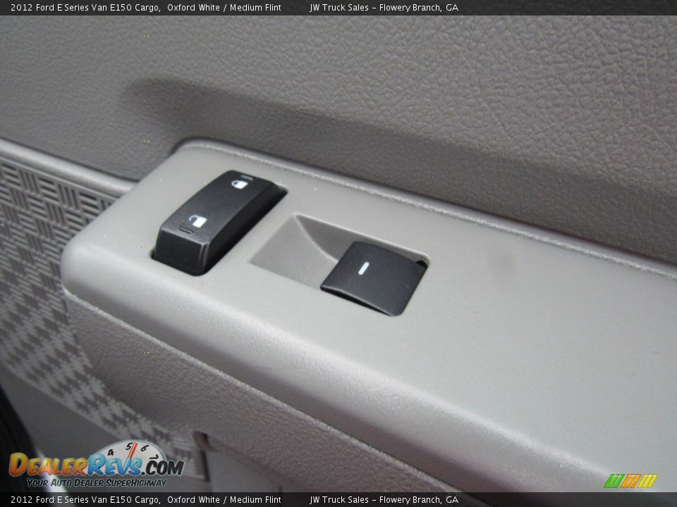 2012 Ford E Series Van E150 Cargo Oxford White / Medium Flint Photo #18