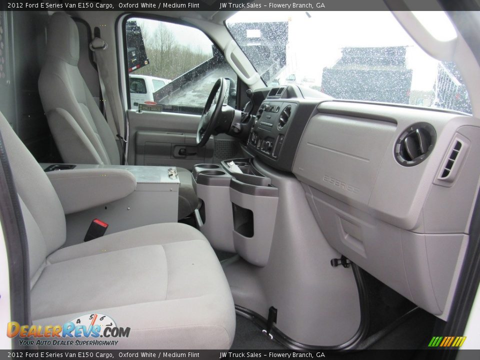 2012 Ford E Series Van E150 Cargo Oxford White / Medium Flint Photo #20