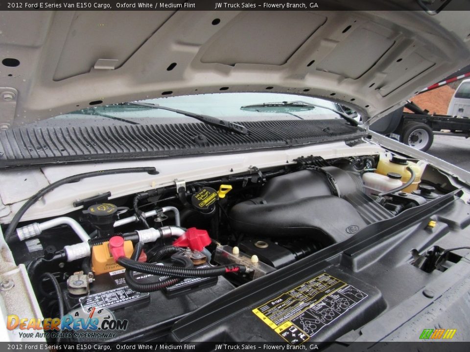 2012 Ford E Series Van E150 Cargo Oxford White / Medium Flint Photo #34