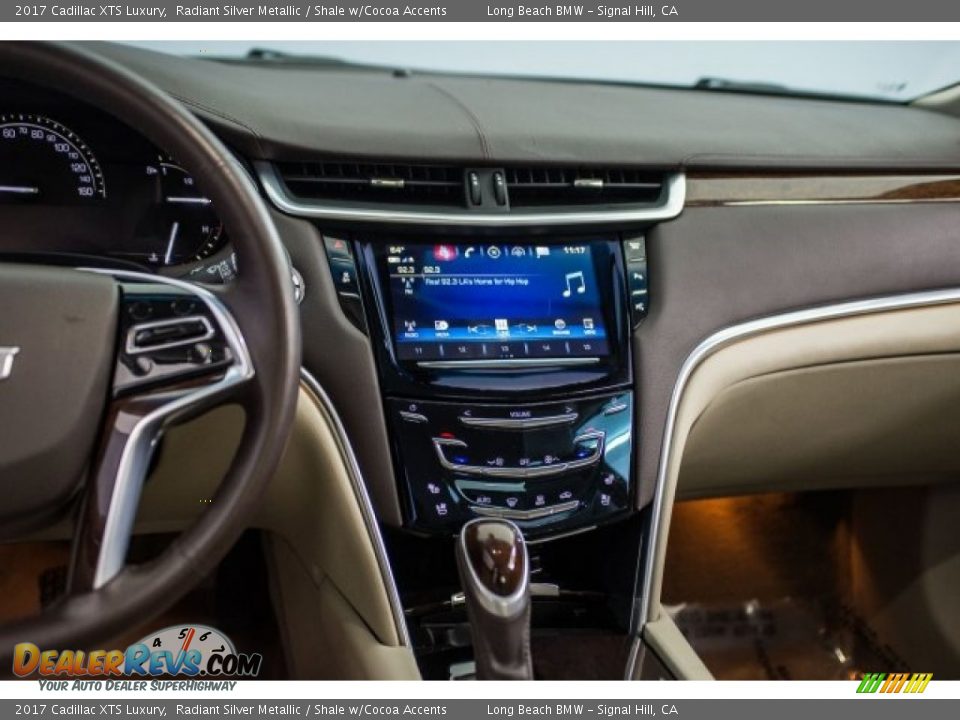 2017 Cadillac XTS Luxury Radiant Silver Metallic / Shale w/Cocoa Accents Photo #5