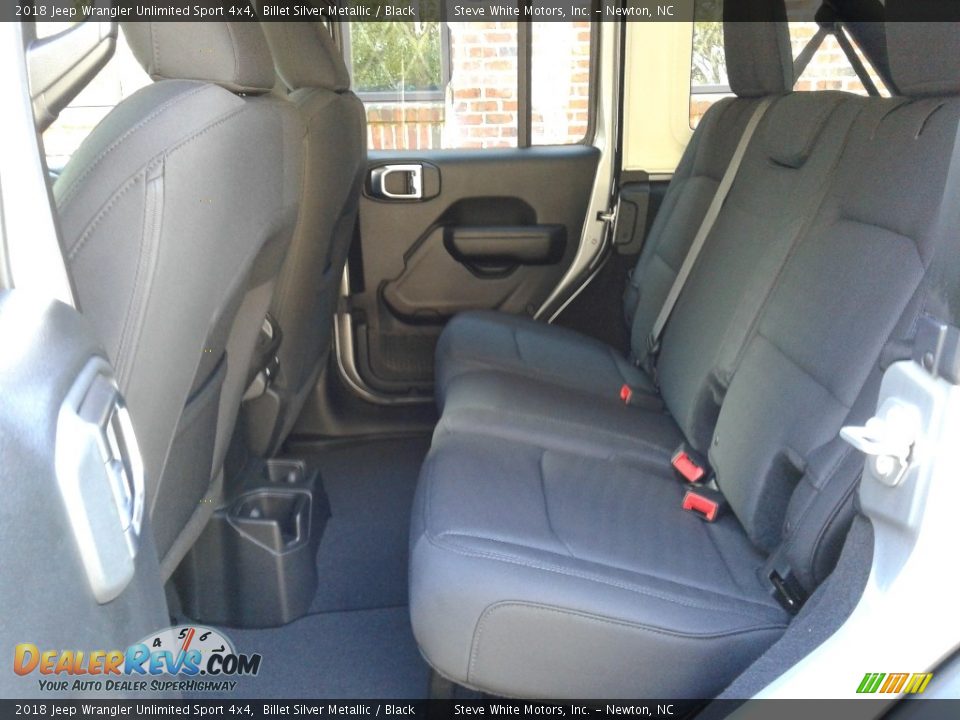 2018 Jeep Wrangler Unlimited Sport 4x4 Billet Silver Metallic / Black Photo #11