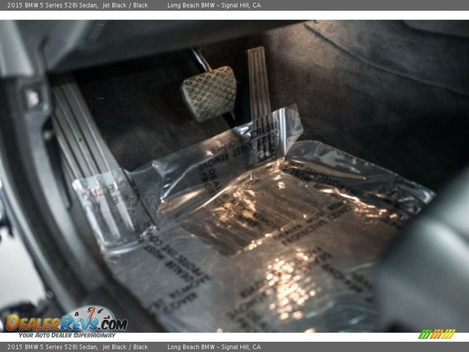 2015 BMW 5 Series 528i Sedan Jet Black / Black Photo #17