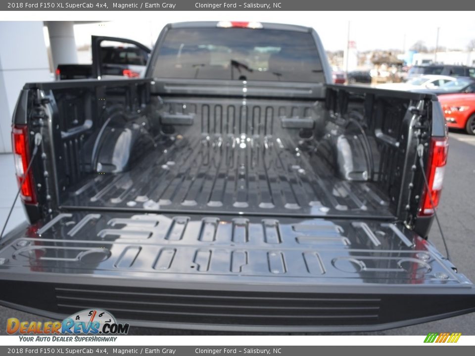 2018 Ford F150 XL SuperCab 4x4 Magnetic / Earth Gray Photo #6
