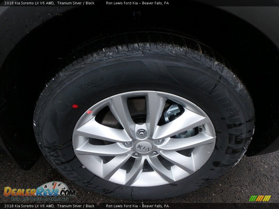 2018 Kia Sorento LX V6 AWD Titanium Silver / Black Photo #2