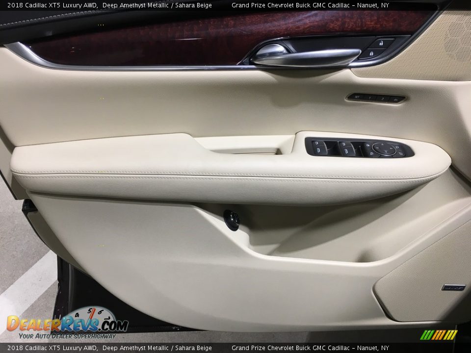 2018 Cadillac XT5 Luxury AWD Deep Amethyst Metallic / Sahara Beige Photo #11