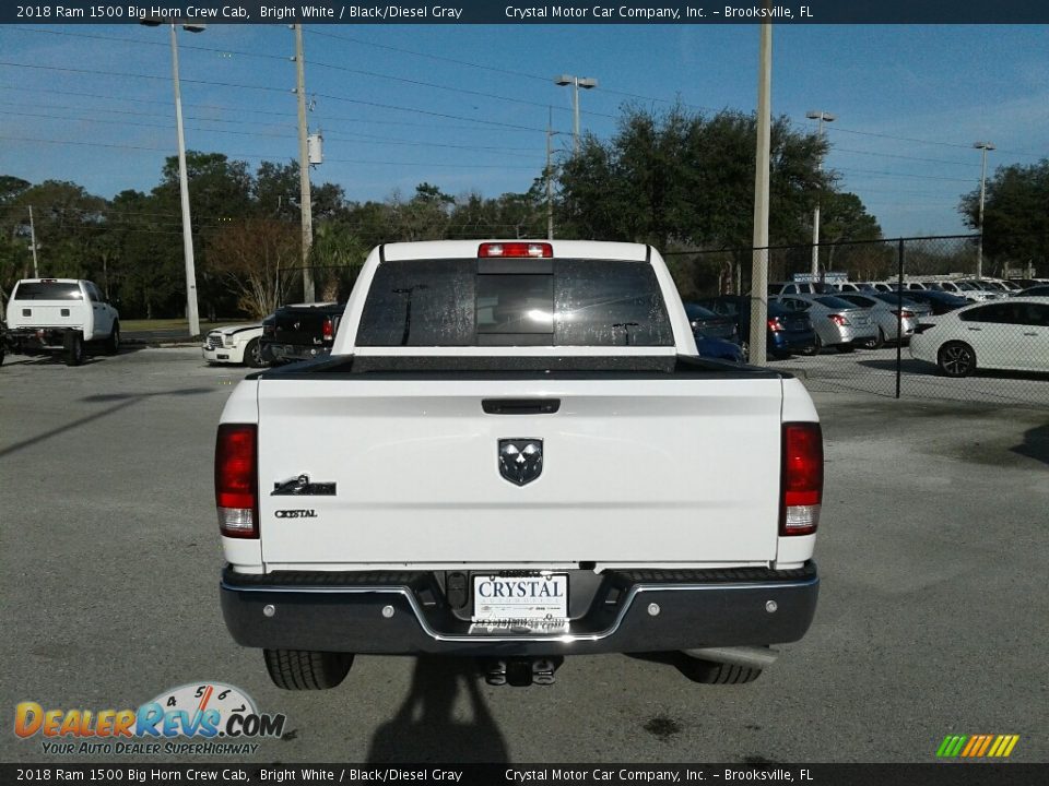 2018 Ram 1500 Big Horn Crew Cab Bright White / Black/Diesel Gray Photo #4