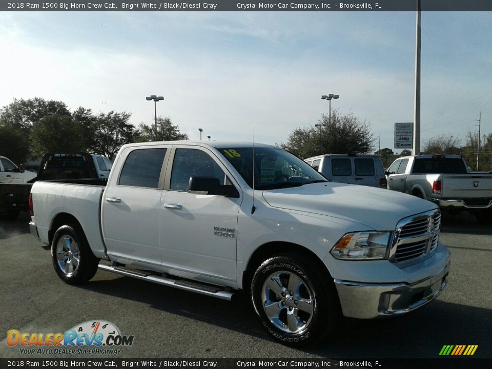2018 Ram 1500 Big Horn Crew Cab Bright White / Black/Diesel Gray Photo #7
