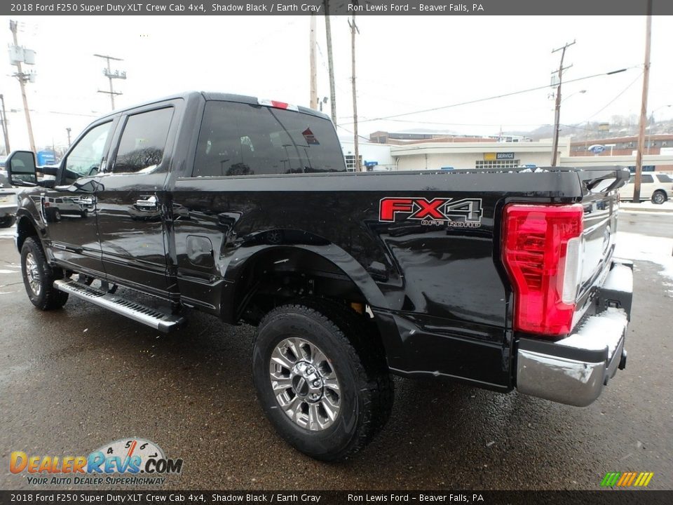 2018 Ford F250 Super Duty XLT Crew Cab 4x4 Shadow Black / Earth Gray Photo #5