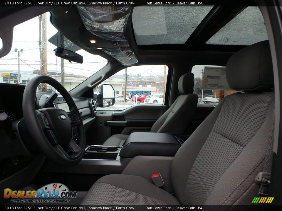 2018 Ford F250 Super Duty XLT Crew Cab 4x4 Shadow Black / Earth Gray Photo #10