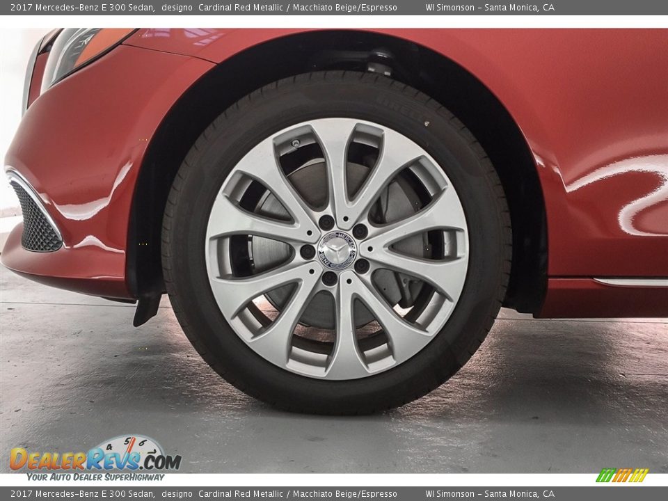 2017 Mercedes-Benz E 300 Sedan designo  Cardinal Red Metallic / Macchiato Beige/Espresso Photo #31
