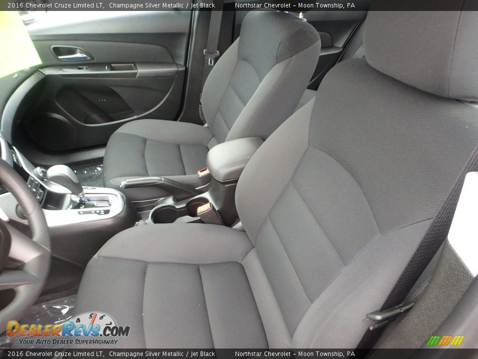 2016 Chevrolet Cruze Limited LT Champagne Silver Metallic / Jet Black Photo #20