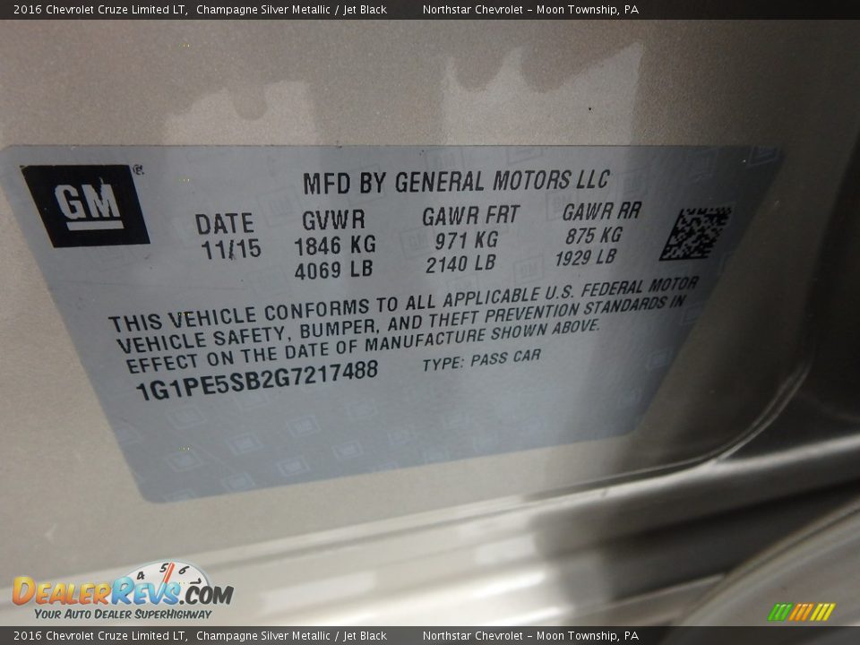 2016 Chevrolet Cruze Limited LT Champagne Silver Metallic / Jet Black Photo #29