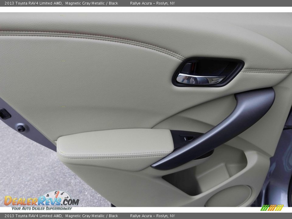2013 Toyota RAV4 Limited AWD Magnetic Gray Metallic / Black Photo #30