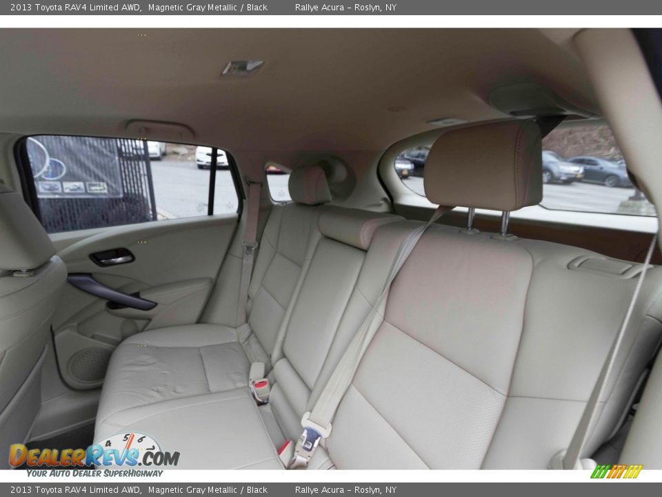 2013 Toyota RAV4 Limited AWD Magnetic Gray Metallic / Black Photo #32
