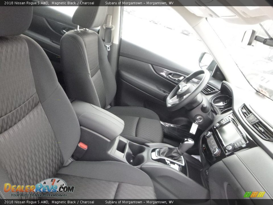 2018 Nissan Rogue S AWD Magnetic Black / Charcoal Photo #3
