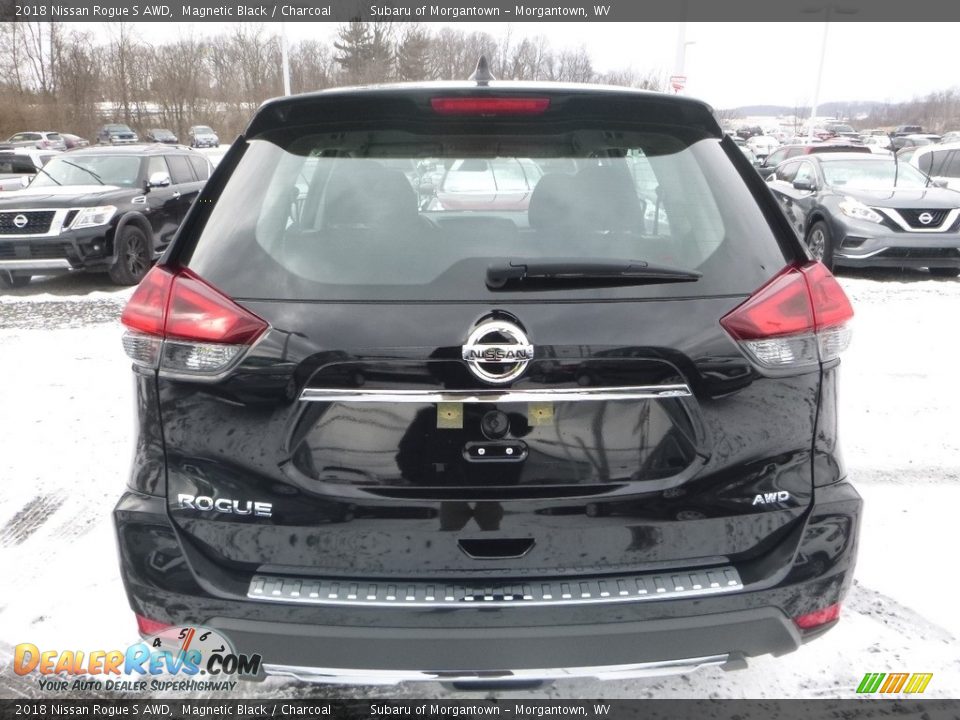 2018 Nissan Rogue S AWD Magnetic Black / Charcoal Photo #8