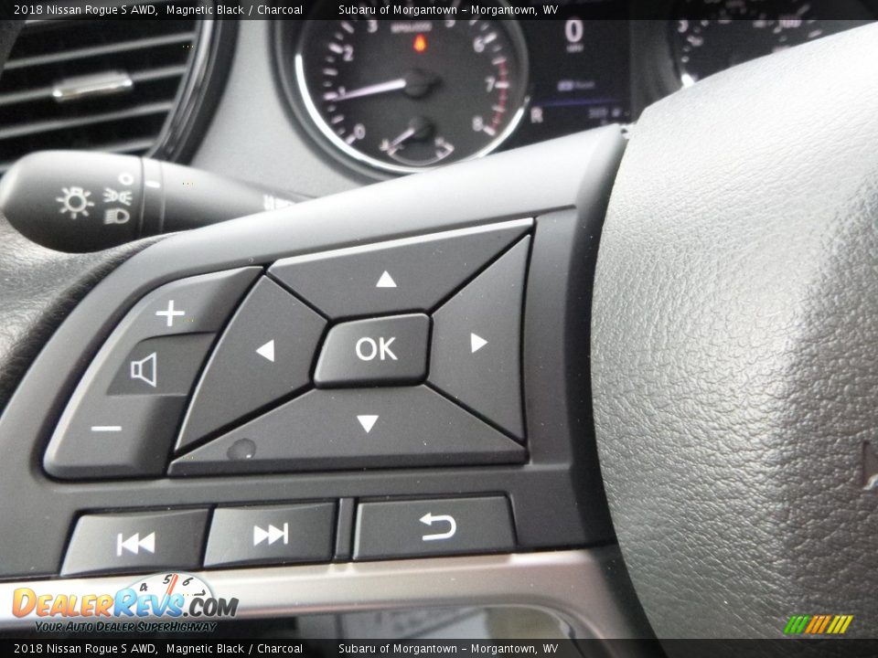 2018 Nissan Rogue S AWD Magnetic Black / Charcoal Photo #20