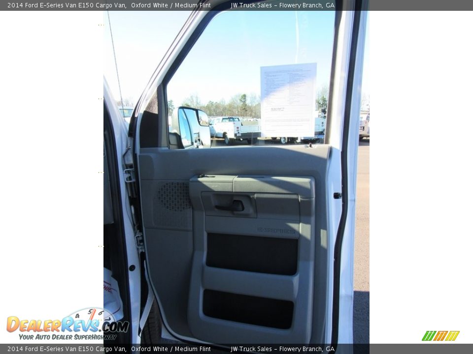 2014 Ford E-Series Van E150 Cargo Van Oxford White / Medium Flint Photo #21