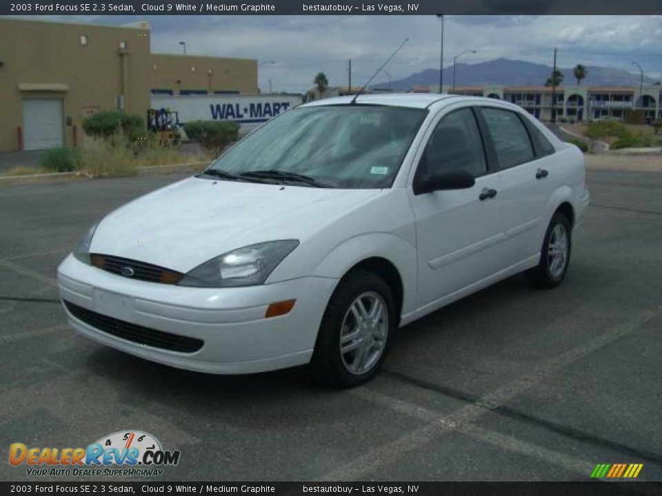 2003 Ford Focus SE 2.3 Sedan Cloud 9 White / Medium Graphite Photo #1