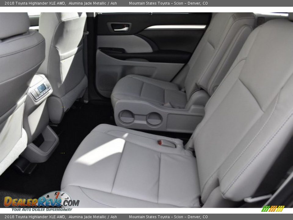 2018 Toyota Highlander XLE AWD Alumina Jade Metallic / Ash Photo #15