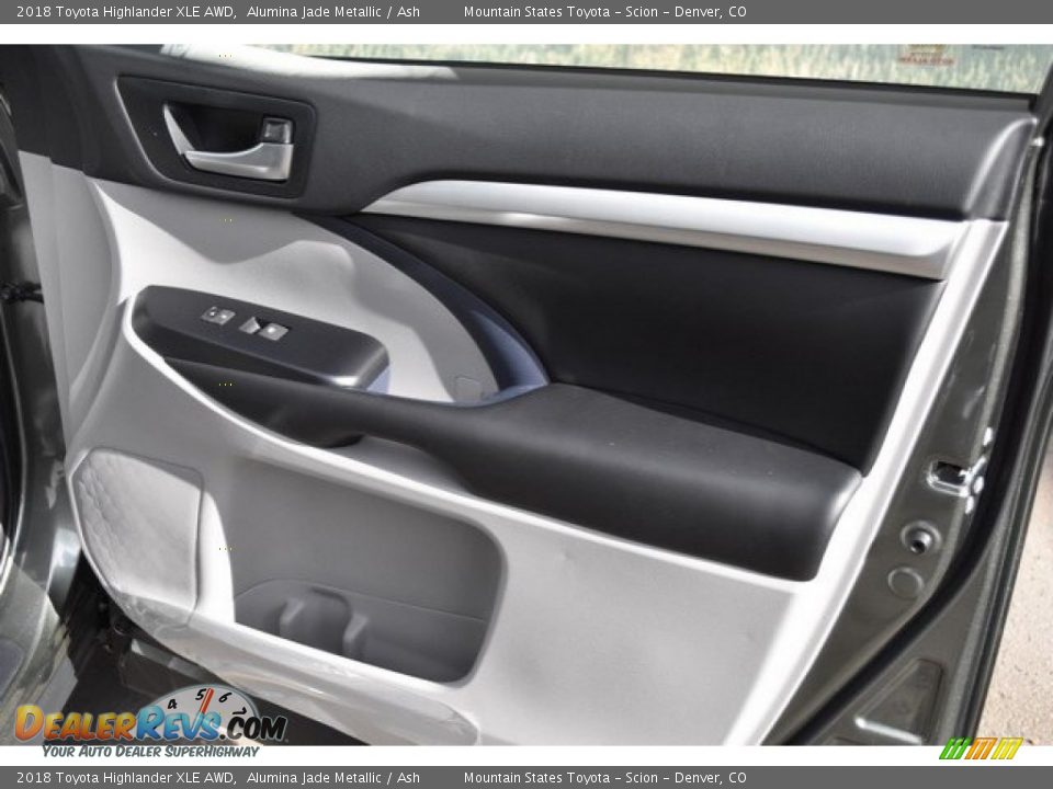 2018 Toyota Highlander XLE AWD Alumina Jade Metallic / Ash Photo #25