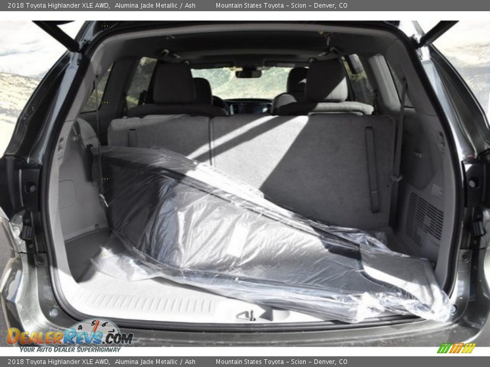 2018 Toyota Highlander XLE AWD Alumina Jade Metallic / Ash Photo #32