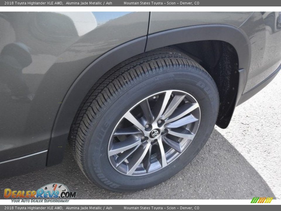 2018 Toyota Highlander XLE AWD Alumina Jade Metallic / Ash Photo #35
