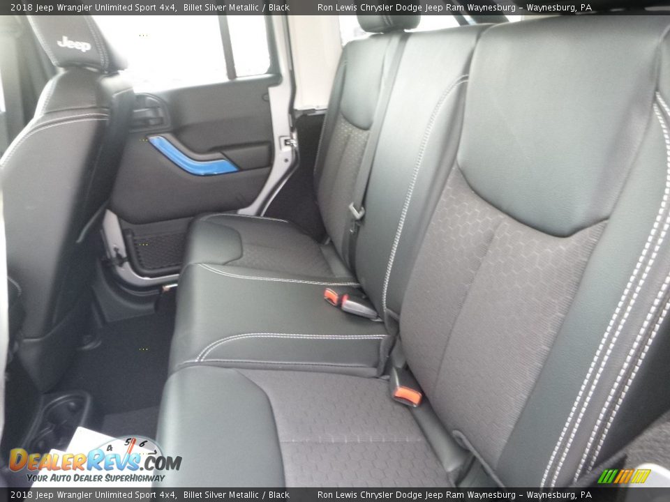 2018 Jeep Wrangler Unlimited Sport 4x4 Billet Silver Metallic / Black Photo #12
